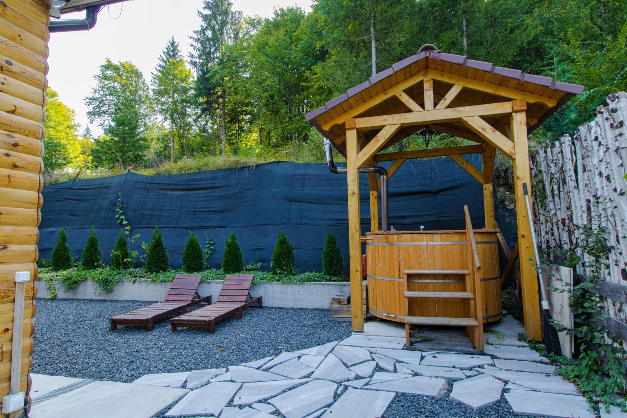 Bear'S Lair Chalet Porumbacu de Sus Exterior photo